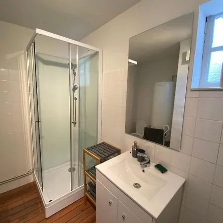 Le gîte du cavalier au cœur de la Forêt/jacuzzi Dole Extérieur photo